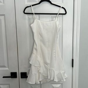 Backless dress with bow